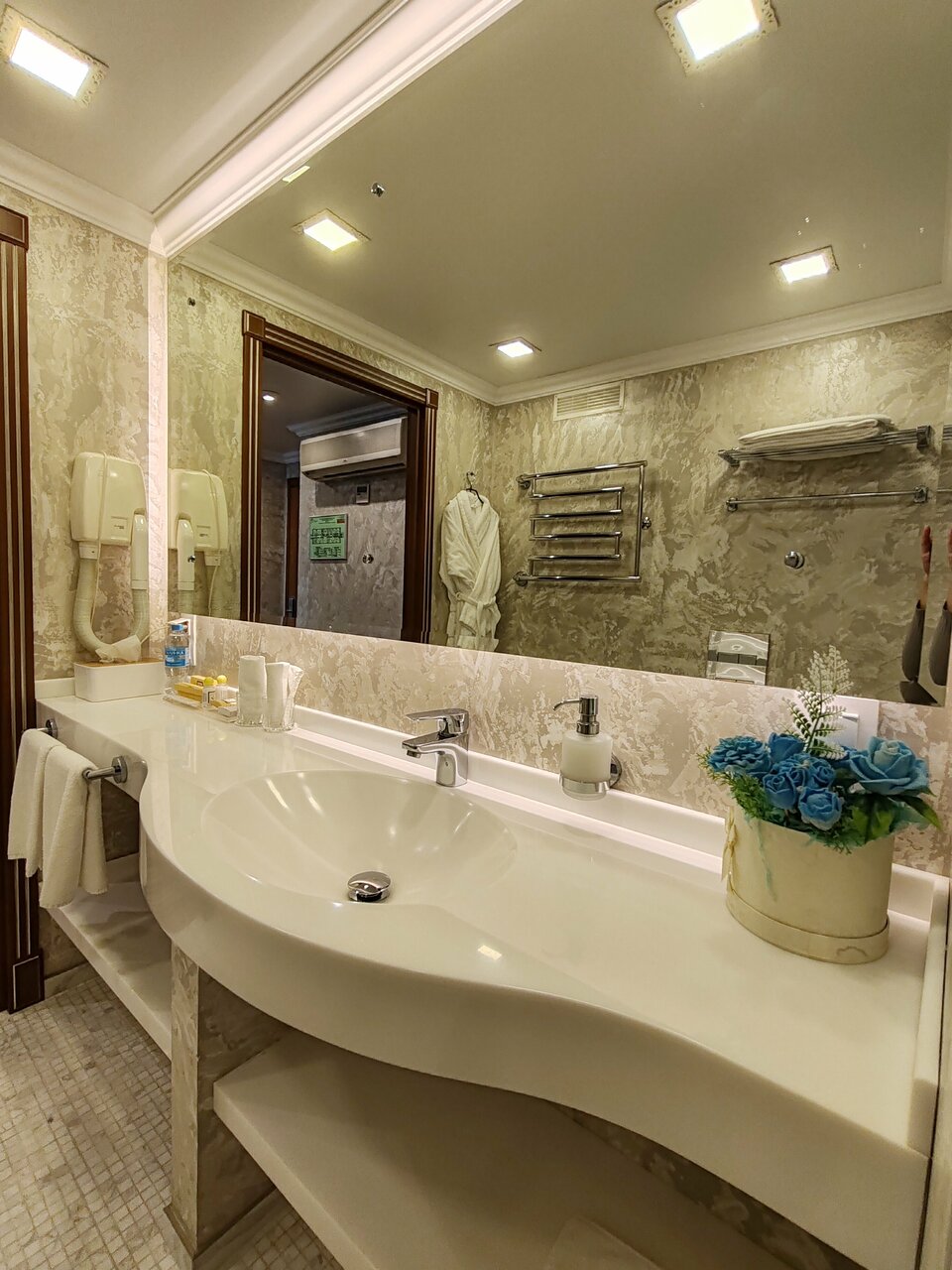 Гостиница Кристалл люкс Кемерово-167