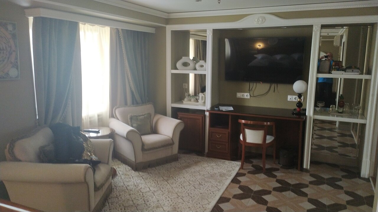 Гостиница Кристалл люкс Кемерово-204