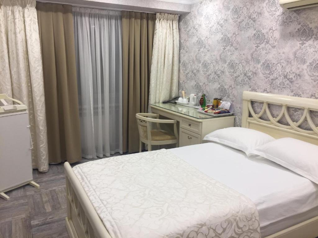 Гостиница Кристалл Люкс Кемерово