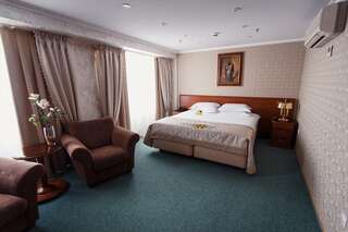 Гостиница Кристалл люкс Кемерово-5