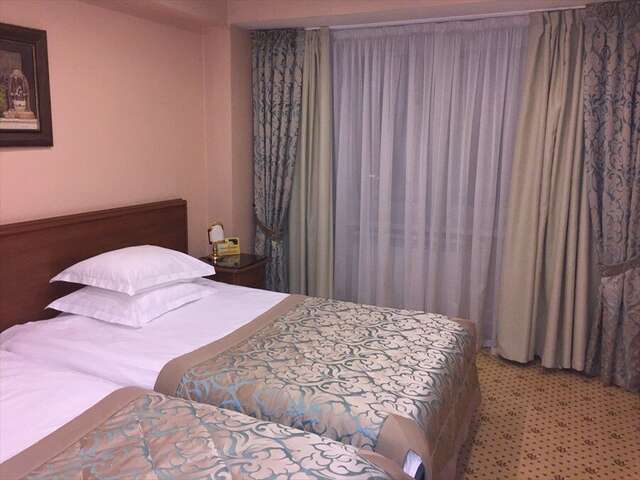 Гостиница Кристалл люкс Кемерово-34