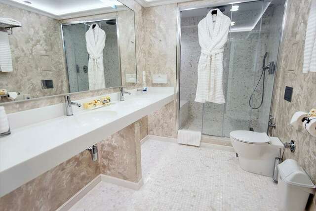 Гостиница Кристалл люкс Кемерово-109