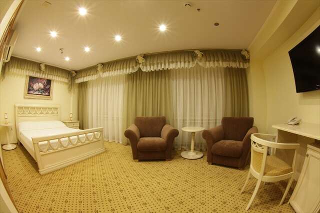 Гостиница Кристалл люкс Кемерово-15