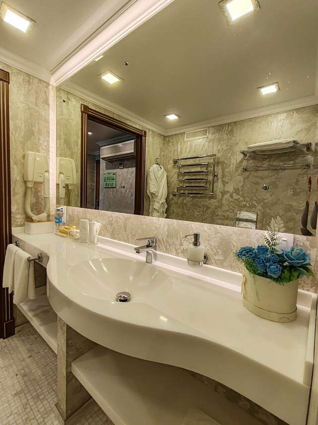 Гостиница Кристалл люкс Кемерово-166