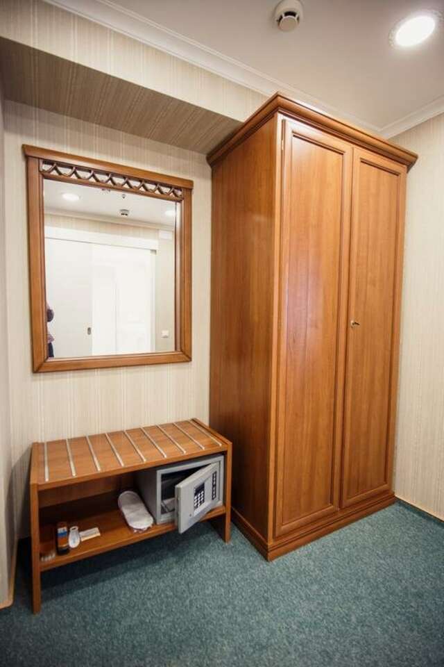 Гостиница Кристалл люкс Кемерово-71